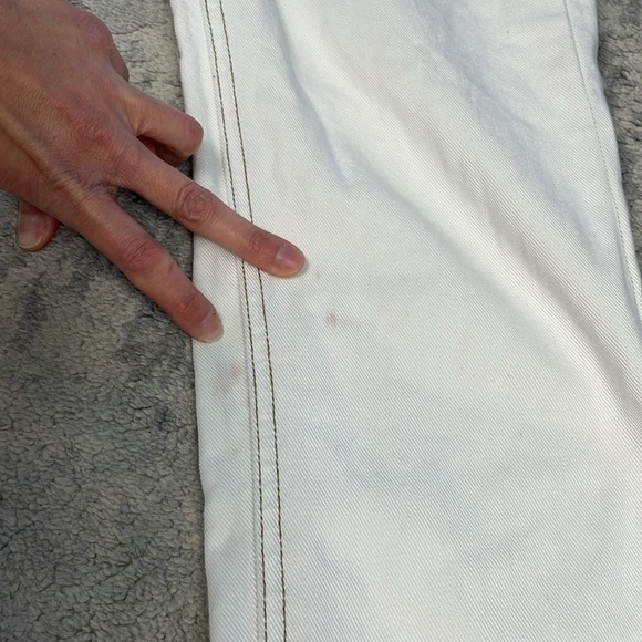 BDG High Rise Mom Jeans Ivory White Contrast Tan Stitch Urban Outfitters Sz 26 - Picture 10 of 14